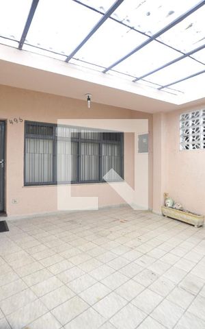 Casa à venda com 200m², 3 quartos e 2 vagasGaragem