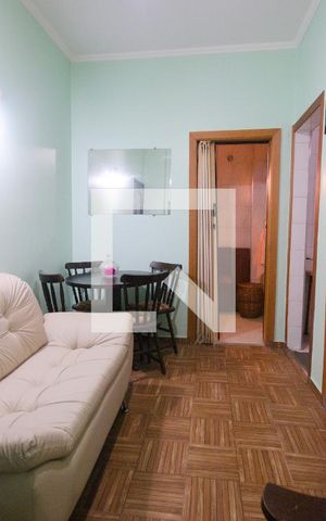 Apartamento à venda com 36m², 1 quarto e sem vaga Apartamento à venda com 36m², 1 quarto e sem vagaSala