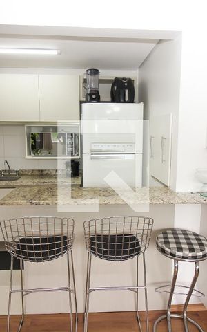 Apartamento à venda com 65m², 2 quartos e 1 vaga Apartamento à venda com 65m², 2 quartos e 1 vagaCozinha