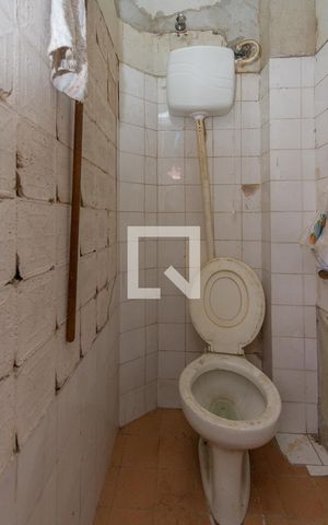 Apartamento à venda com 96m², 3 quartos e 1 vaga Apartamento à venda com 96m², 3 quartos e 1 vagaBanheiro de Serviço