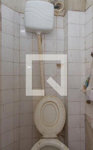 Apartamento à venda com 96m², 3 quartos e 1 vaga Apartamento à venda com 96m², 3 quartos e 1 vagaBanheiro de Serviço