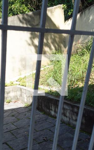 Casa à venda com 370m², 4 quartos e 2 vagas