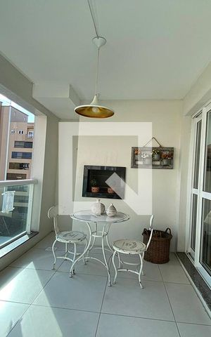 Apartamento à venda com 114m², 3 quartos e 3 vagasSacada da Sala
