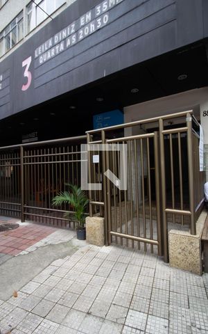 Apartamento para alugar com 90m², 2 quartos e sem vagaFachada