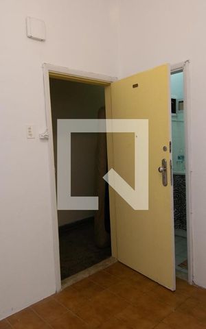 Apartamento para alugar com 41m², 1 quarto e sem vaga Apartamento para alugar com 41m², 1 quarto e sem vagaSala