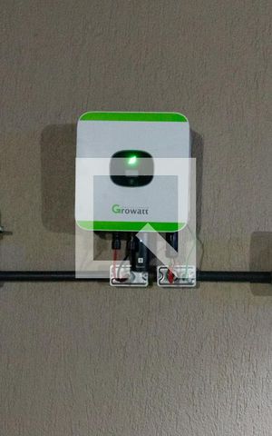 Casa de condomínio à venda com 200m², 4 quartos e 3 vagasenergia solar