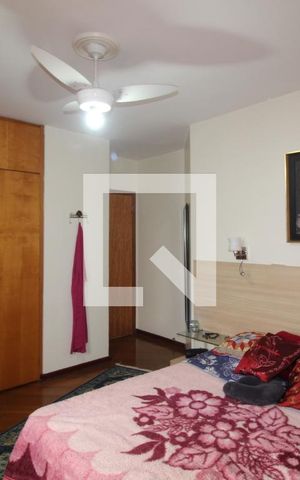 Apartamento à venda com 240m², 3 quartos e 4 vagasQuarto 1 suite