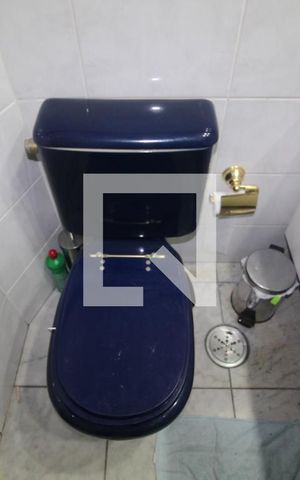 Apartamento à venda com 240m², 3 quartos e 4 vagasBanheiro 3 social
