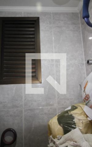 Apartamento à venda com 240m², 3 quartos e 4 vagasBanheiro serviço