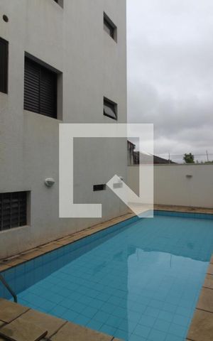 Apartamento à venda com 240m², 3 quartos e 4 vagasPiscina