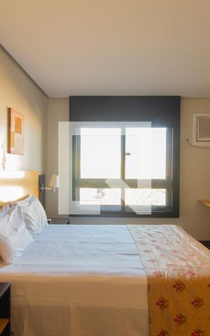 Studio à venda com 27m², 1 quarto e sem vaga Studio à venda com 27m², 1 quarto e sem vagaSala/Quarto