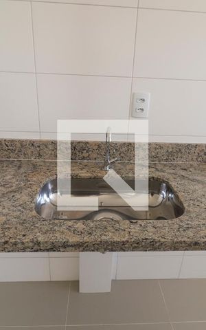 Apartamento para alugar com 61m², 2 quartos e 1 vagaPia