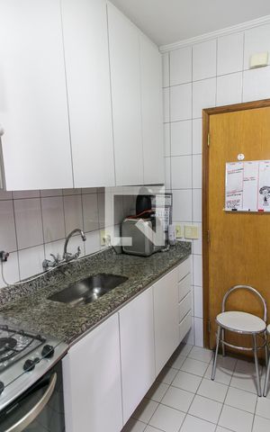 Apartamento à venda com 68m², 3 quartos e 2 vagas Apartamento à venda com 68m², 3 quartos e 2 vagasCozinha