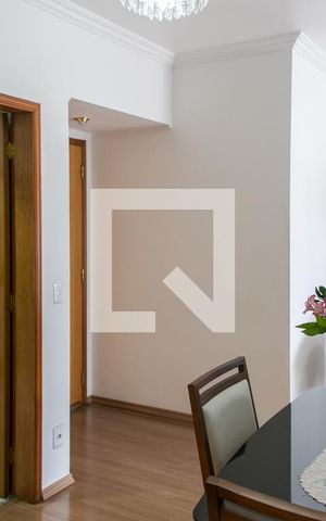 Apartamento à venda com 68m², 3 quartos e 2 vagas Apartamento à venda com 68m², 3 quartos e 2 vagasSala
