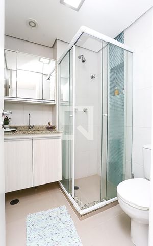 Studio para alugar com 31m², 1 quarto e 1 vaga Studio para alugar com 31m², 1 quarto e 1 vagaBanheiro