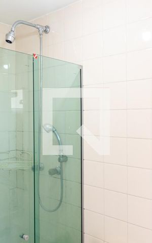 Apartamento para alugar com 78m², 3 quartos e 1 vaga Apartamento para alugar com 78m², 3 quartos e 1 vagaBanheiro da Suíte