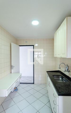 Apartamento para alugar com 78m², 3 quartos e 1 vaga Apartamento para alugar com 78m², 3 quartos e 1 vagaCozinha