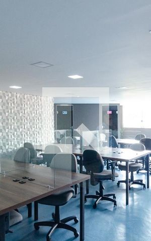 Apartamento para alugar com 78m², 3 quartos e 1 vaga Apartamento para alugar com 78m², 3 quartos e 1 vagaHome Office