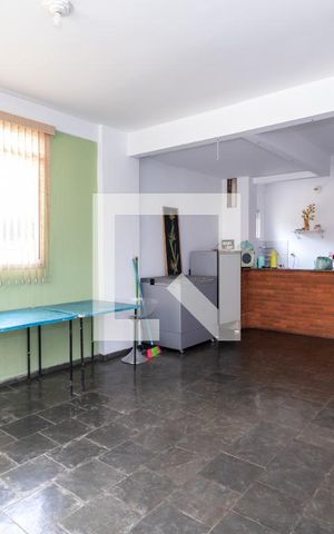 Apartamento à venda com 90m², 3 quartos e 2 vagas Apartamento à venda com 90m², 3 quartos e 2 vagasÁrea comum - Salão de festas