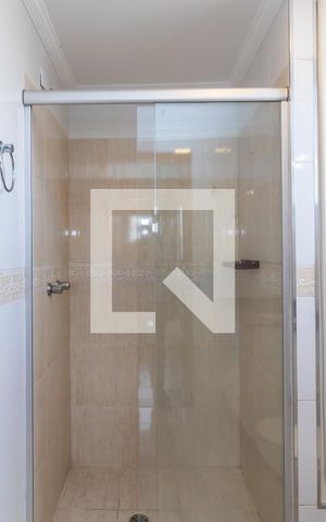 Apartamento à venda com 90m², 3 quartos e 2 vagas Apartamento à venda com 90m², 3 quartos e 2 vagasBanheiro da Suíte