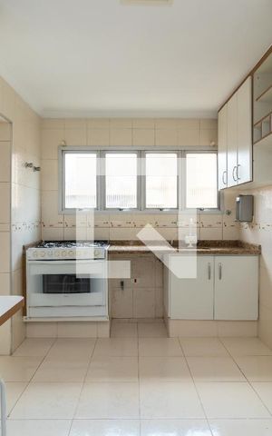 Apartamento à venda com 90m², 3 quartos e 2 vagas Apartamento à venda com 90m², 3 quartos e 2 vagasCozinha