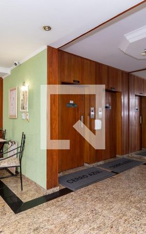 Apartamento à venda com 90m², 3 quartos e 2 vagas Apartamento à venda com 90m², 3 quartos e 2 vagasHall Social