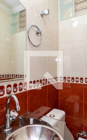Apartamento à venda com 90m², 3 quartos e 2 vagas Apartamento à venda com 90m², 3 quartos e 2 vagasLavabo