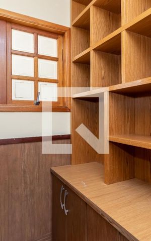 Apartamento à venda com 90m², 3 quartos e 2 vagas Apartamento à venda com 90m², 3 quartos e 2 vagasEscritório