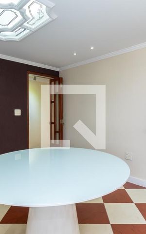 Apartamento à venda com 90m², 3 quartos e 2 vagas Apartamento à venda com 90m², 3 quartos e 2 vagasSala de Jantar