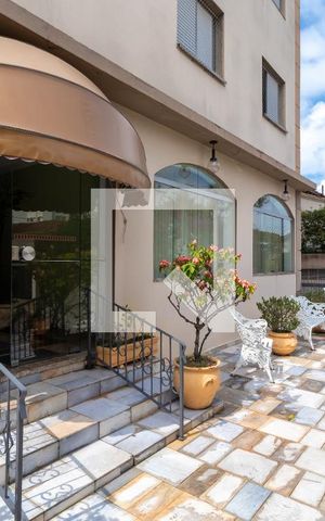 Apartamento à venda com 90m², 3 quartos e 2 vagas Apartamento à venda com 90m², 3 quartos e 2 vagasEntrada