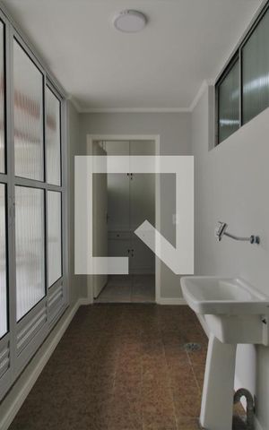 Apartamento à venda com 124m², 2 quartos e 1 vagaÁrea de serviço