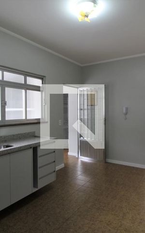 Apartamento à venda com 124m², 2 quartos e 1 vagaCozinha