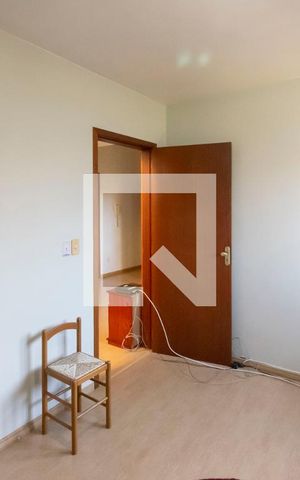 Casa de condomínio à venda com 284m², 5 quartos e 4 vagas Casa de condomínio à venda com 284m², 5 quartos e 4 vagasQuarto 2