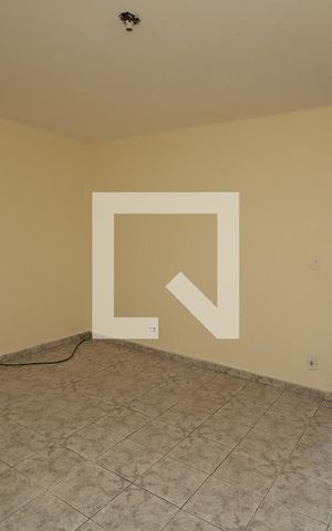 Casa para alugar com 80m², 2 quartos e sem vagaQuarto