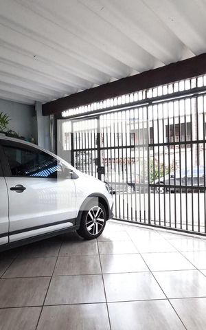 Casa à venda com 87m², 2 quartos e 2 vagasGaragem