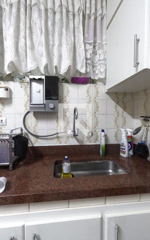 Casa à venda com 87m², 2 quartos e 2 vagasCozinha