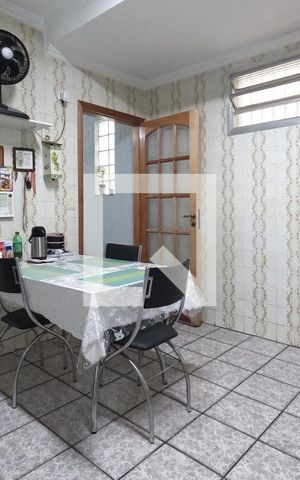 Casa à venda com 87m², 2 quartos e 2 vagasCozinha