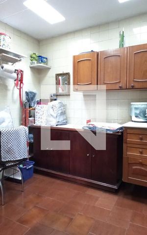 Casa à venda com 87m², 2 quartos e 2 vagasÁrea de Serviço