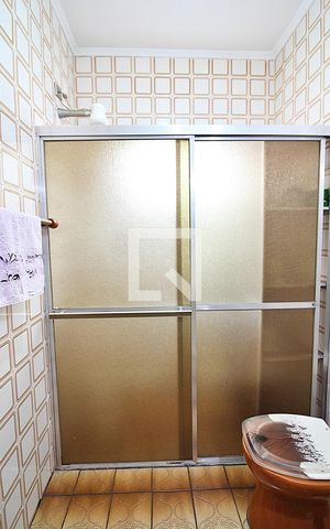 Casa à venda com 226m², 4 quartos e 4 vagasBanheiro Social 2