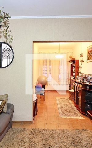 Casa à venda com 226m², 4 quartos e 4 vagasSala 1