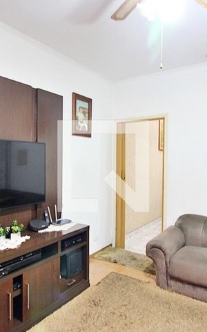 Casa à venda com 226m², 4 quartos e 4 vagasSala 1