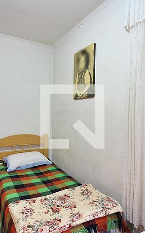 Casa à venda com 226m², 4 quartos e 4 vagasQuarto 2