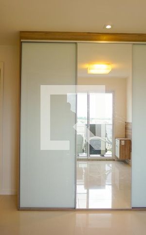 Apartamento à venda com 80m², 2 quartos e 1 vaga Apartamento à venda com 80m², 2 quartos e 1 vagaSuíte