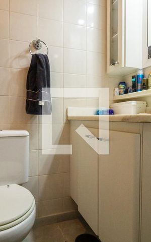 Apartamento à venda com 120m², 3 quartos e 2 vagas Apartamento à venda com 120m², 3 quartos e 2 vagasBanheiro Suíte