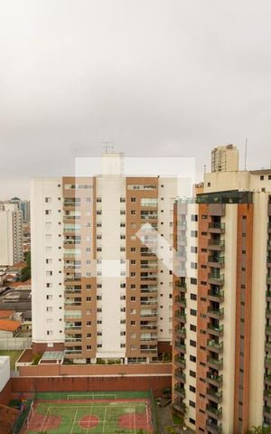 Apartamento à venda com 120m², 3 quartos e 2 vagas Apartamento à venda com 120m², 3 quartos e 2 vagasVista