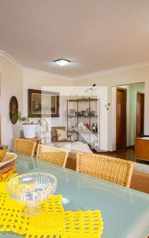 Apartamento à venda com 120m², 3 quartos e 2 vagas Apartamento à venda com 120m², 3 quartos e 2 vagasSala