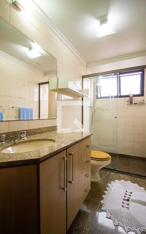 Apartamento à venda com 120m², 3 quartos e 2 vagas Apartamento à venda com 120m², 3 quartos e 2 vagasBanheiro