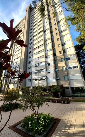 Apartamento à venda com 220m², 4 quartos e 3 vagasFachada