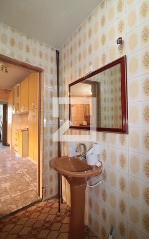 Casa para alugar com 150m², 2 quartos e 3 vagasBanheiro2