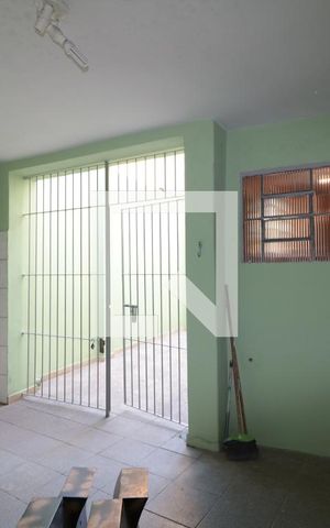 Casa para alugar com 150m², 2 quartos e 3 vagasÁrea de Serviço